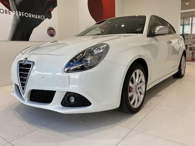                                          2012 Alfa Romeo Alfaromeo Giulietta Competition                                     